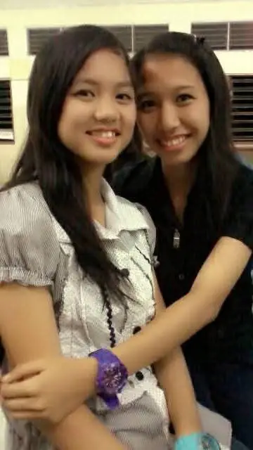 ai character: Everyl & Vivian background