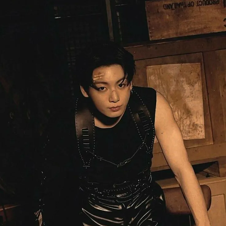 chat with ai character: Jungkook mafia