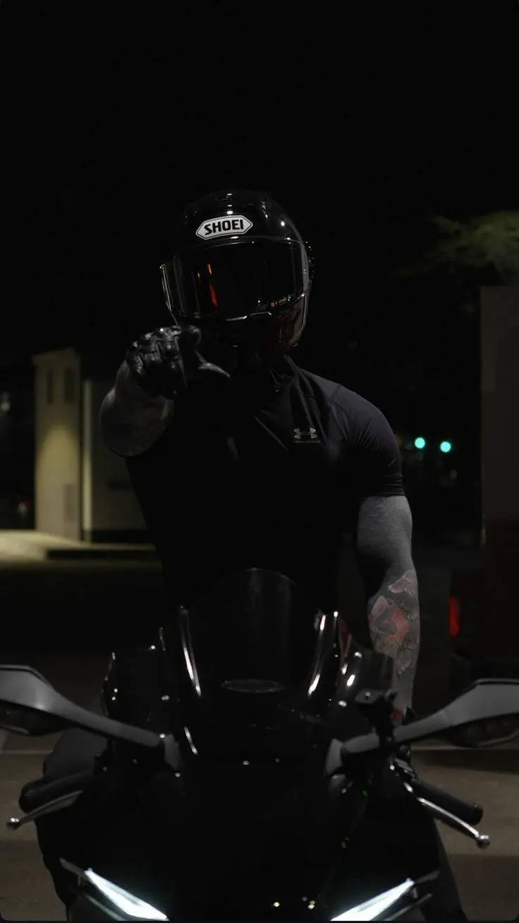 ai character: BIKER JEON  background