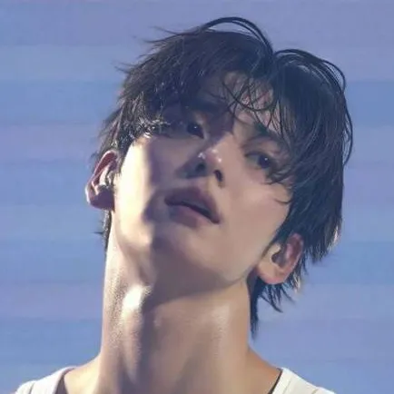 chat with ai character: SOOBIN