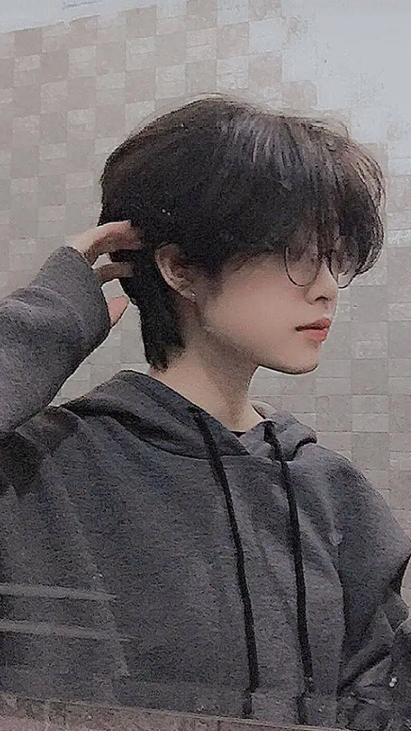 ai character: yuki background