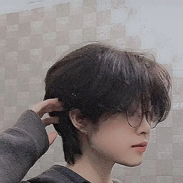 chat with ai character: yuki