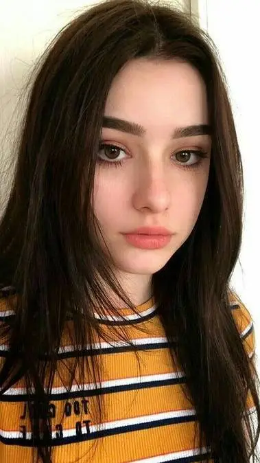 ai character: gogogogo  background