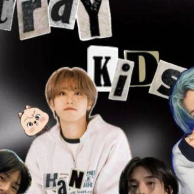 chat with ai character: message straykids