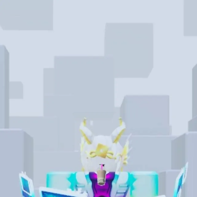 chat with ai character: Lowie 