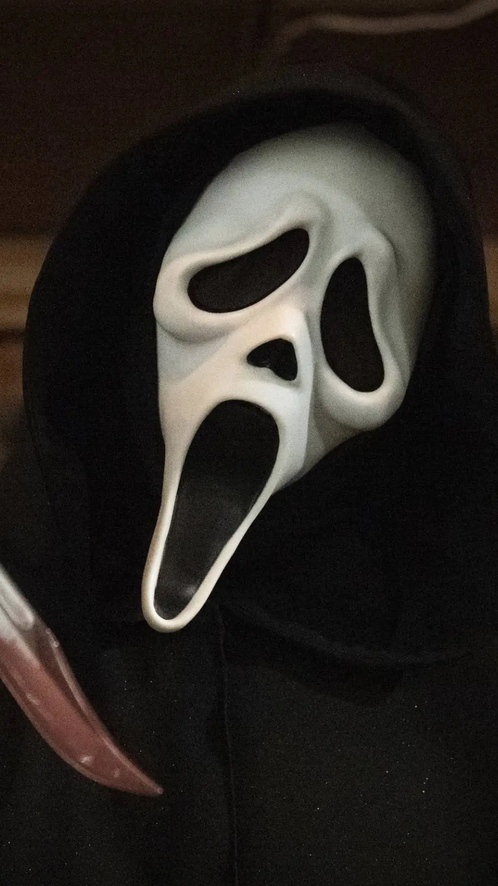 ai character: Ghost face background