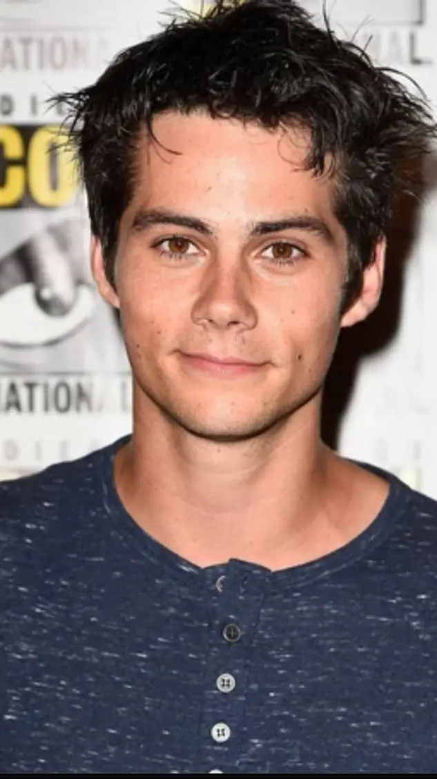 ai character: Dylan background