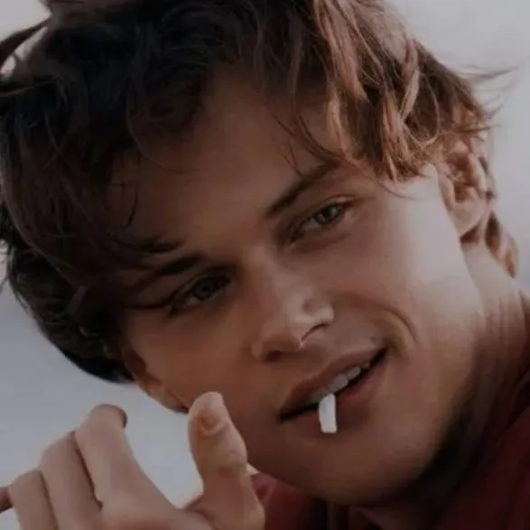 chat with ai character: Conrad 