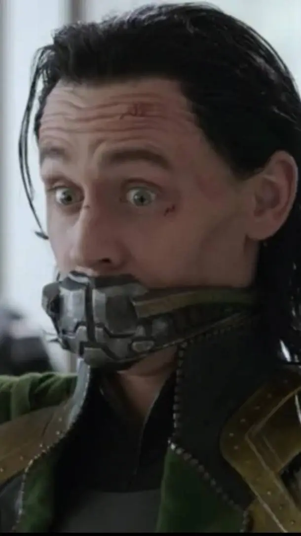 ai character: Loki odinson background