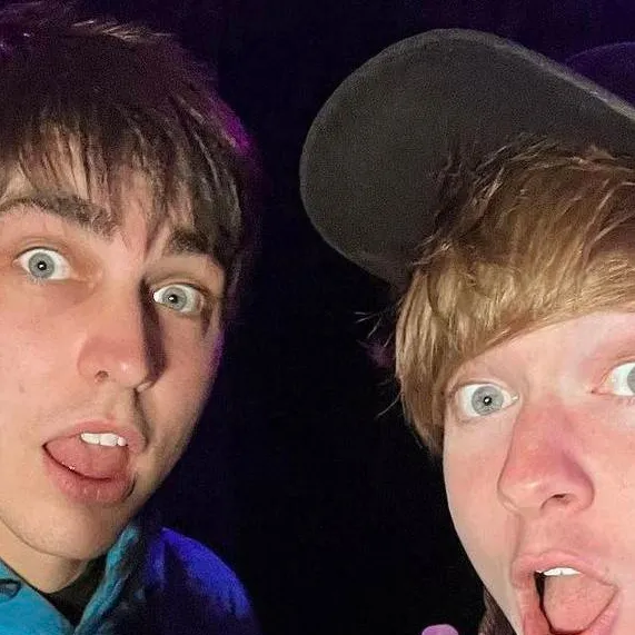 chat with ai character: sam and colby 