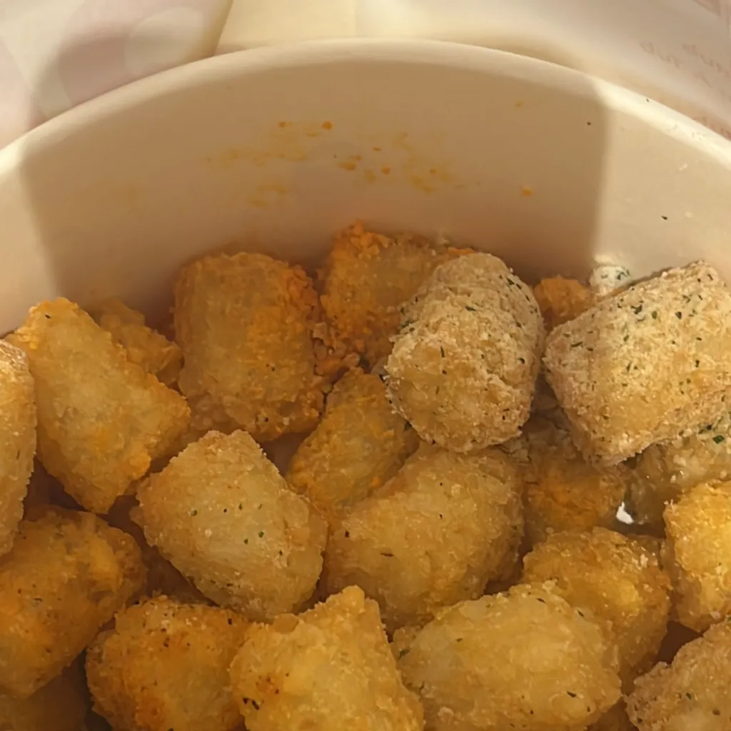 chat with ai character: Jungwon