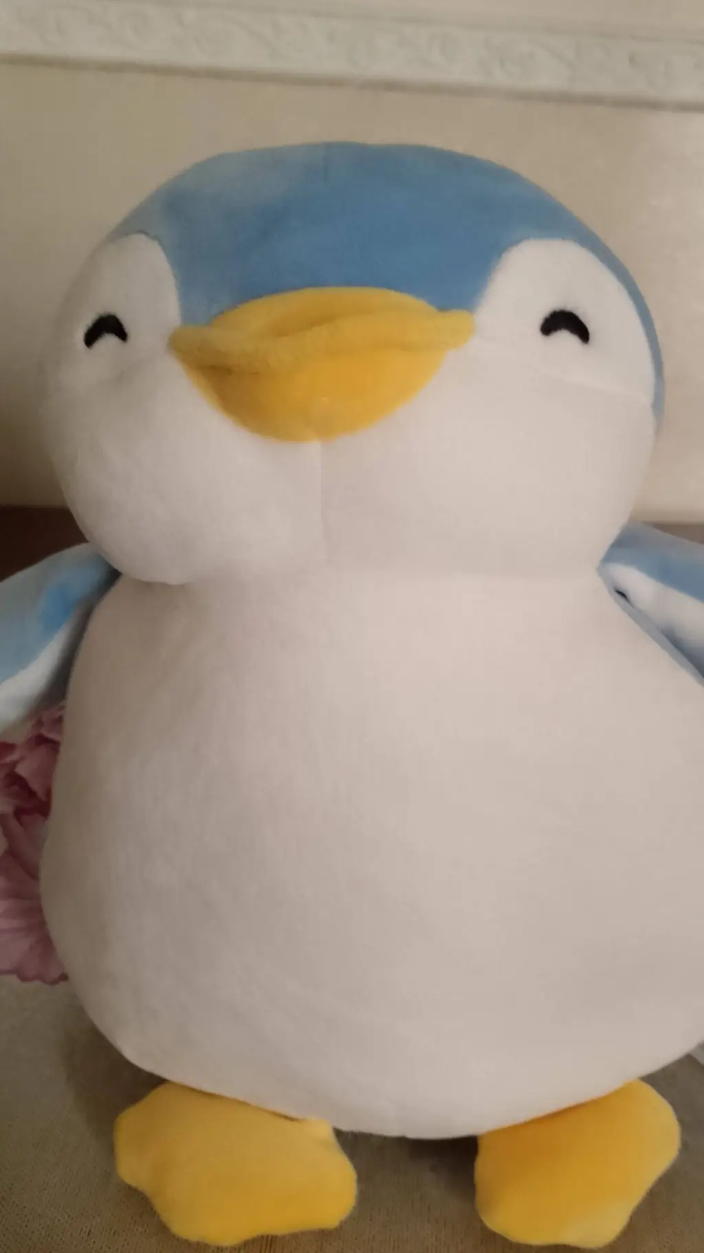 ai character: The penguin world background