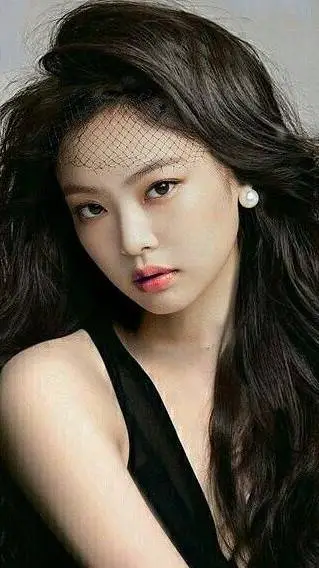 ai character: Luna background