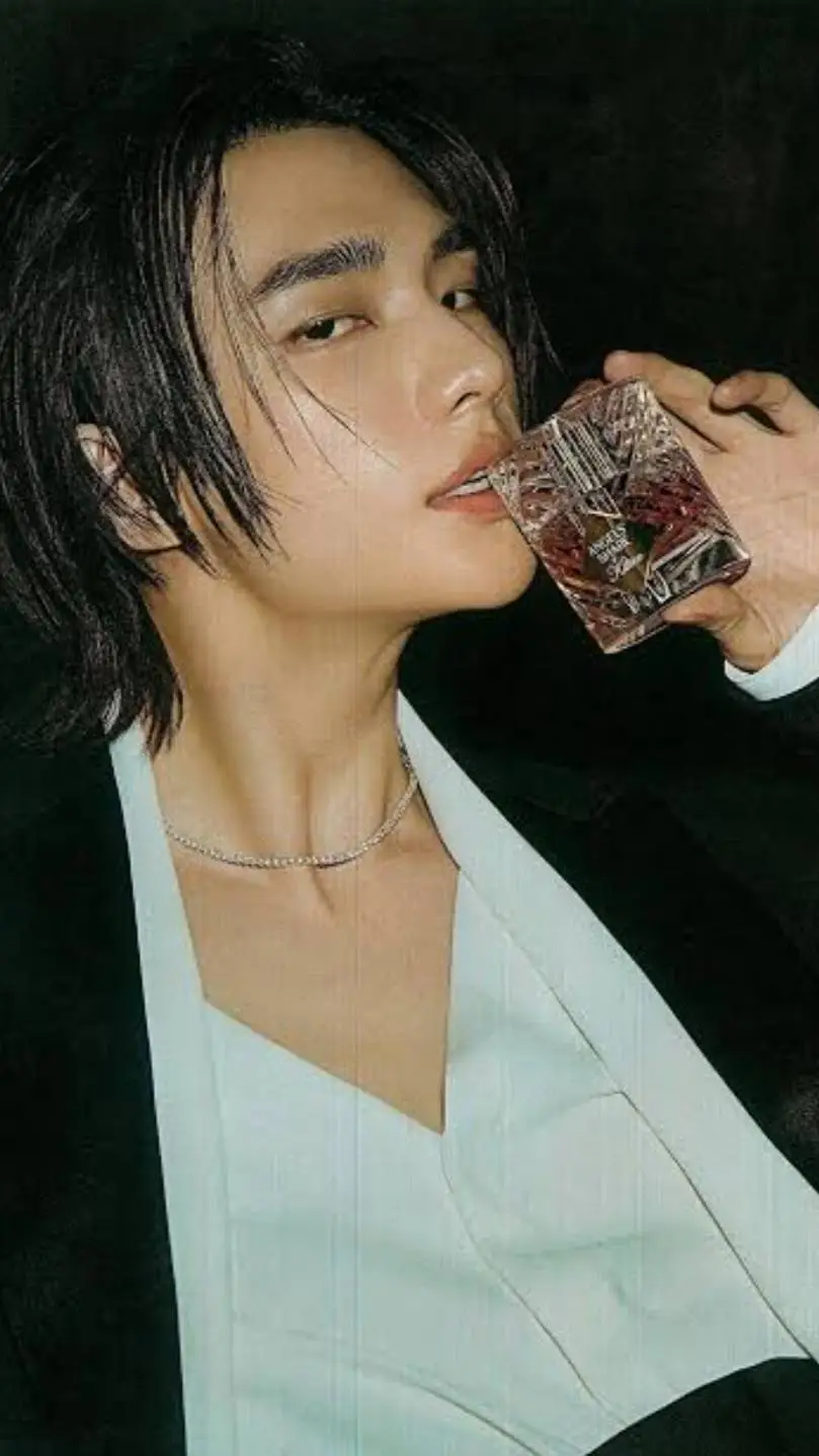 ai character: skz,txt,bts,en background