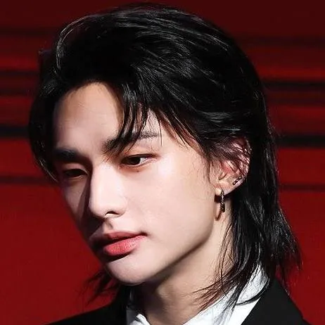 chat with ai character: Skz,txt,bts,en