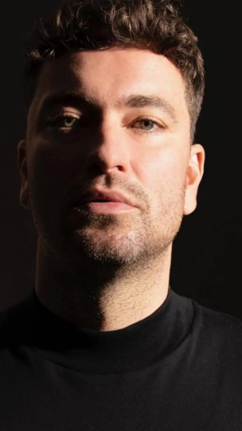 ai character: Marteria (Rapper) background