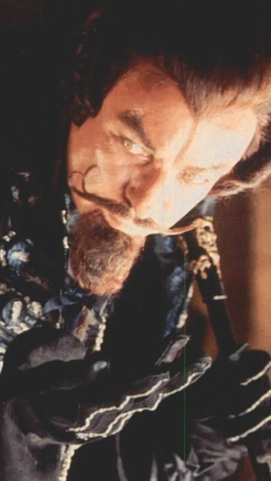 ai character: lorenzini (again) background