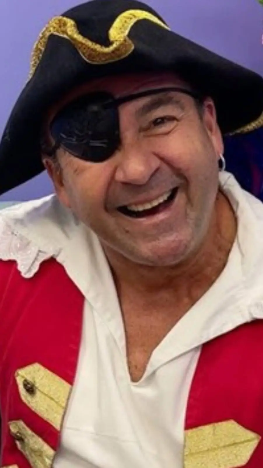 ai character: Captain feather background