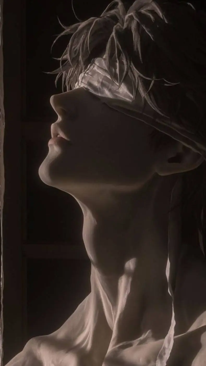 ai character: Min-ho background