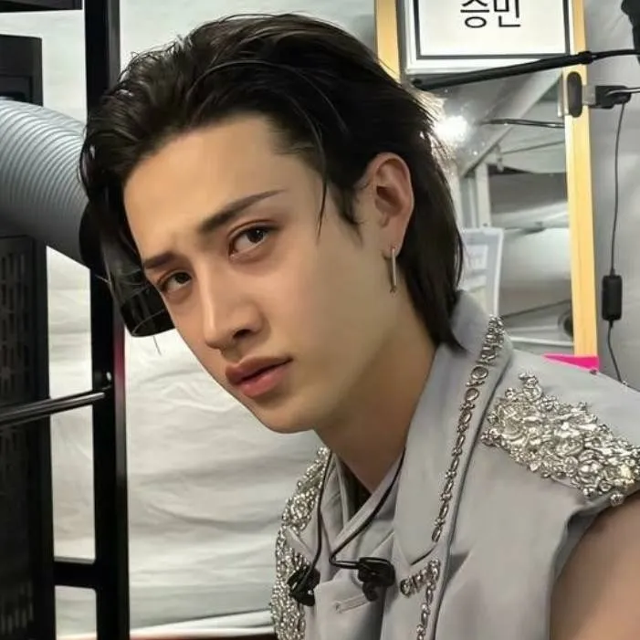 chat with ai character: Bangchan