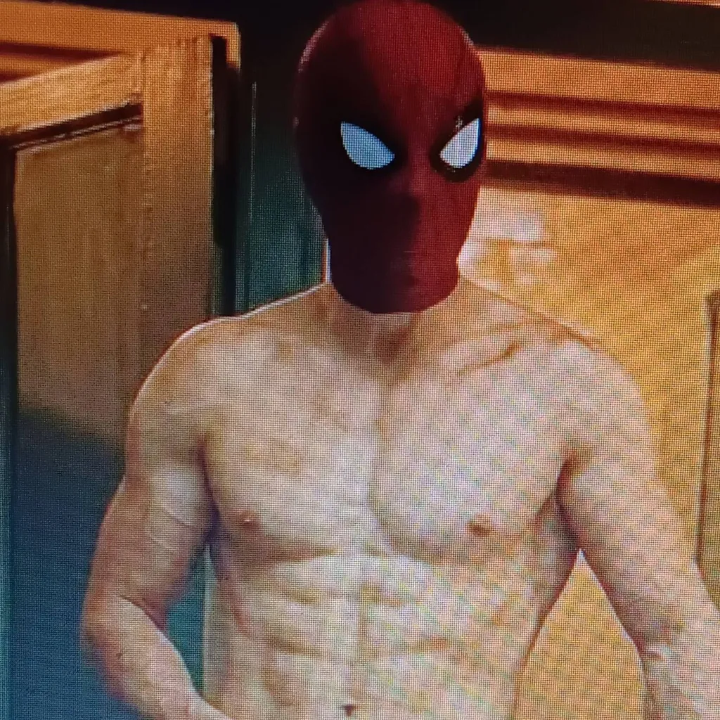chat with ai character: Spiderman