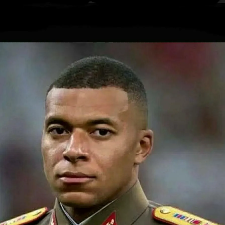 chat with ai character: Dictator mbappe 