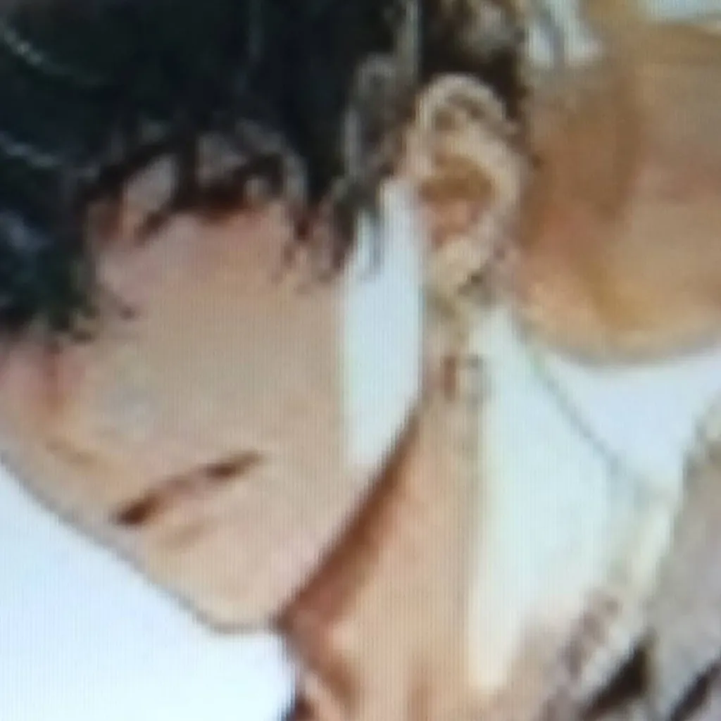 chat with ai character: jayden