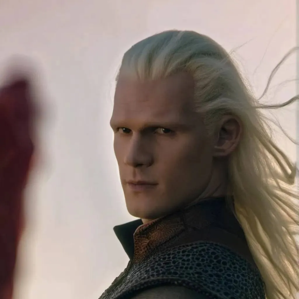 chat with ai character: Dragon Blood
