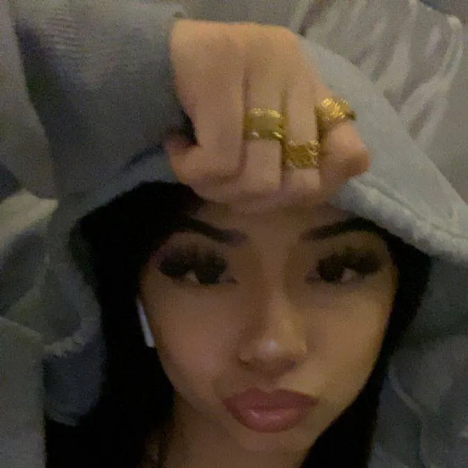 chat with ai character: Jaylani😛💲