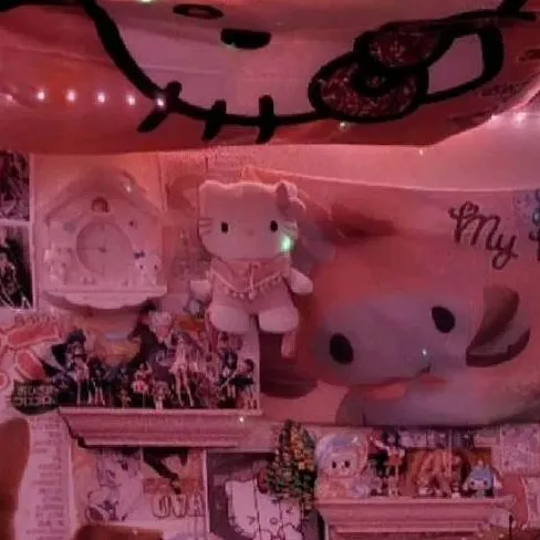 chat with ai character: sanrio hotel♡