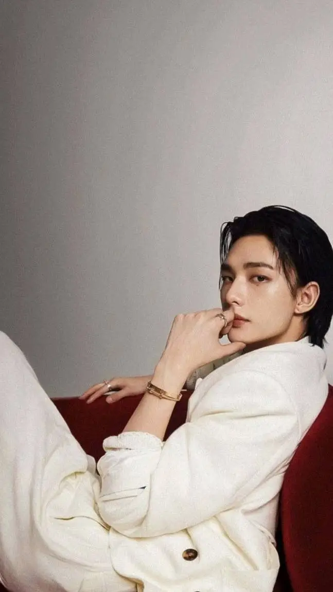 Talkie AI - Chat with Hyunjin