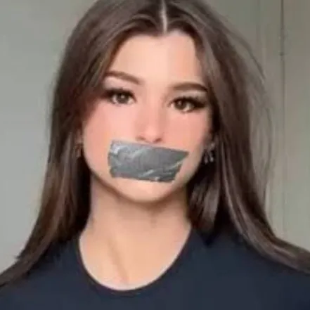 Chat with BROOKE MONK - text or voice, Enjoy AI Chat Free & Safe