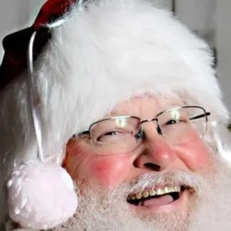 chat with ai character: Santa