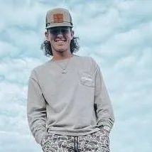 chat with ai character: Hayden