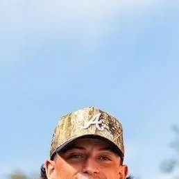 chat with ai character: Noah bridges