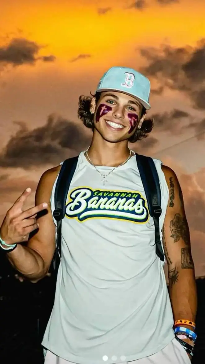 ai character: Kyle "KJ" Jackson background