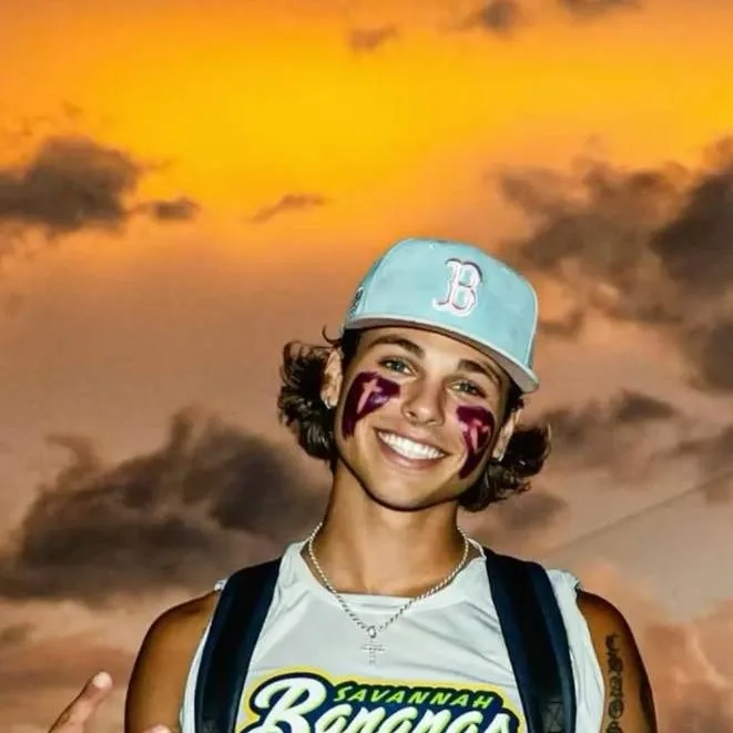 chat with ai character: Kyle "KJ" Jackson