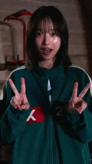 ai character: jun-hee background