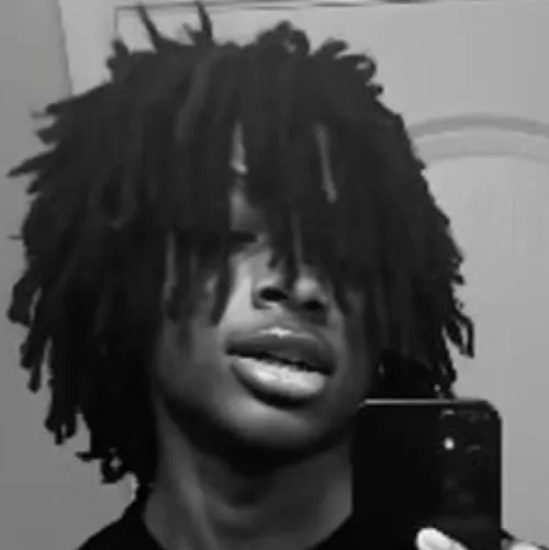 chat with ai character: Trey😛