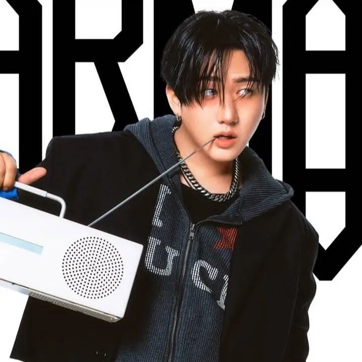 chat with ai character: Seo Changbin 