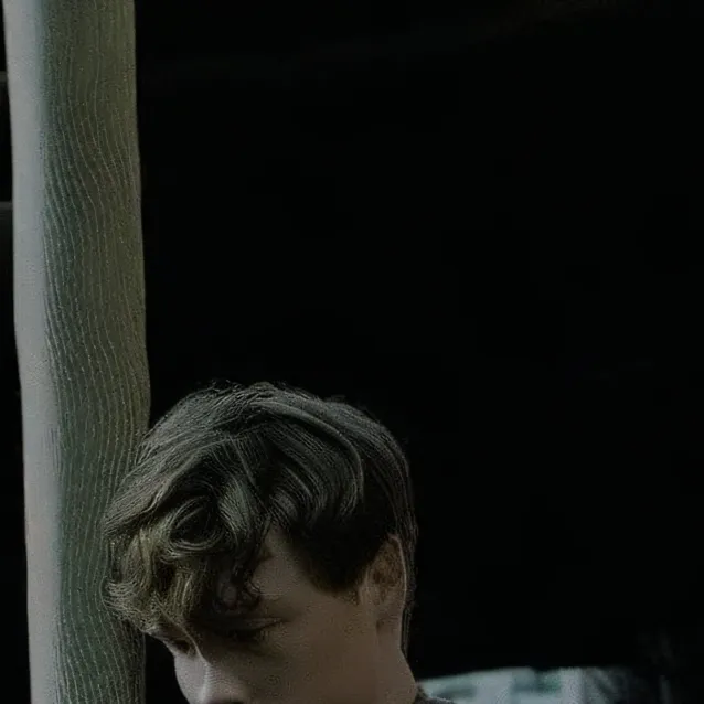 chat with ai character: Tom Riddle 