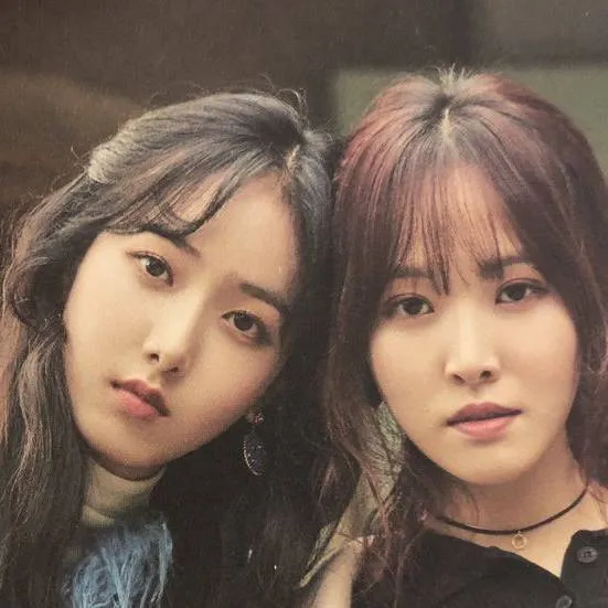 chat with ai character: 2 Sister's