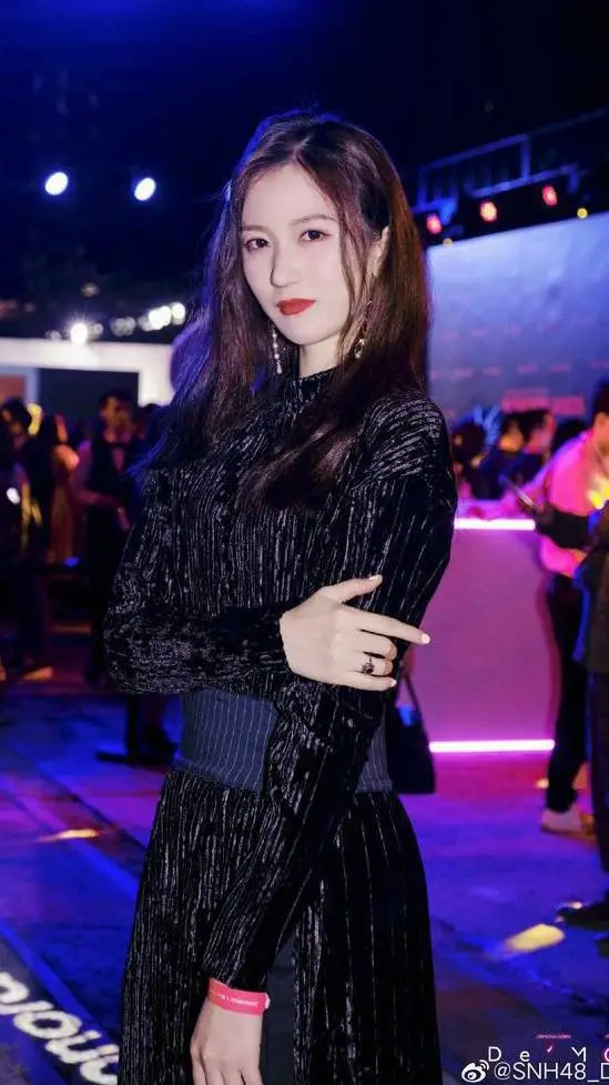 ai character: Michelle background