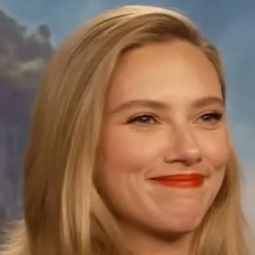 chat with ai character: Marvel cast sad.