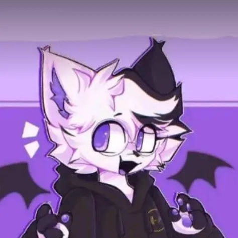 chat with ai character: Moony