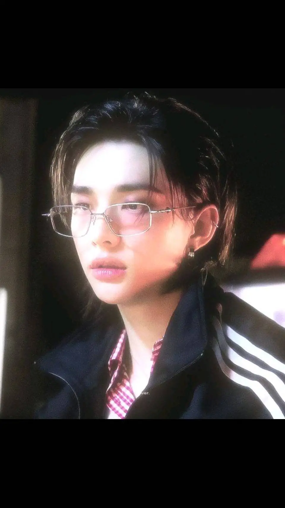 ai character: hyunjin  background
