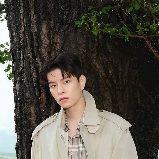 chat with ai character: seungmin 