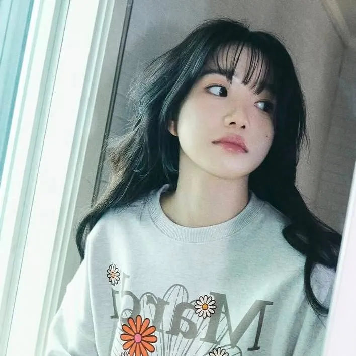 chat with ai character: jo yuri