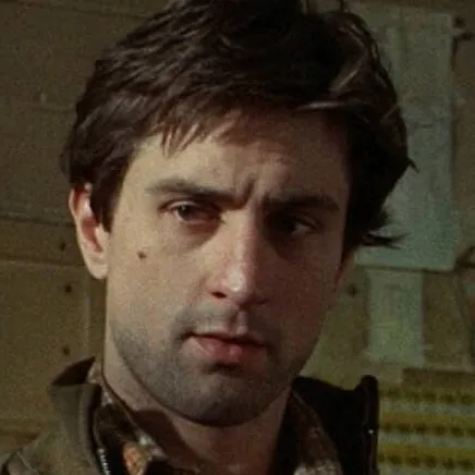 chat with ai character: Travis Bickle