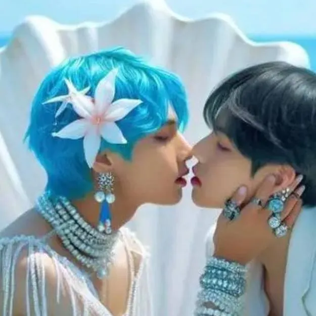 chat with ai character: Taekook